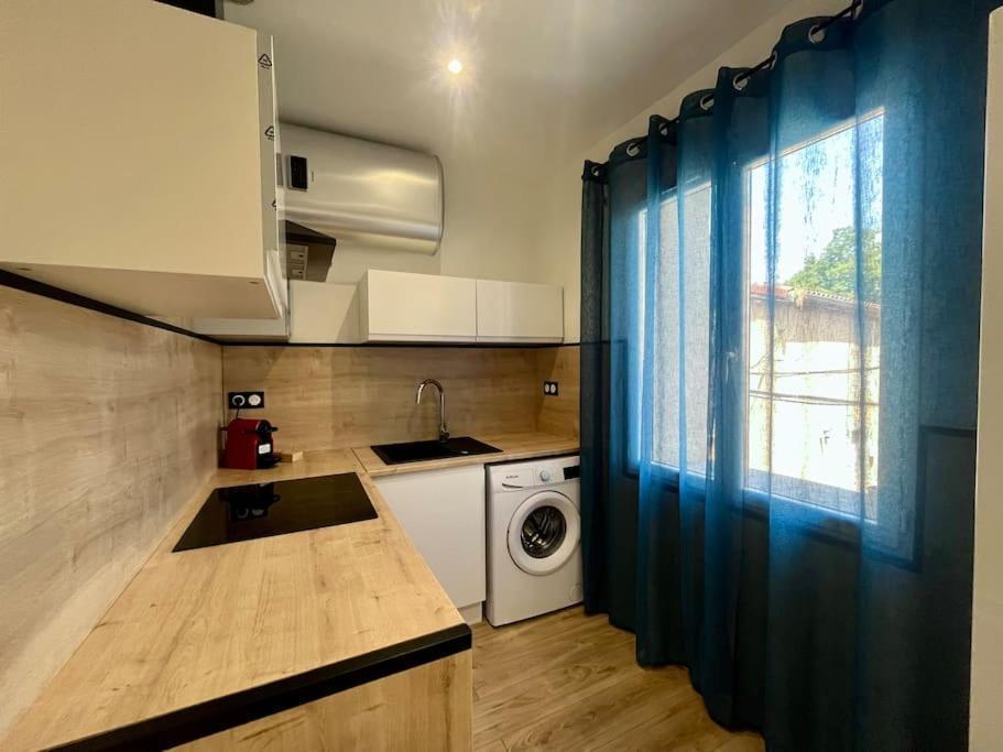 Appartement T2 Renove A 15 Min De Lyon à Pierre-Bénite Extérieur photo